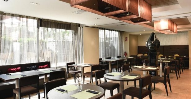 Hotel Grums Spa Barcelona