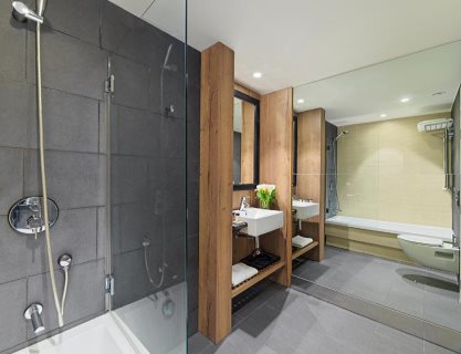 Hotel H10 Casanova
