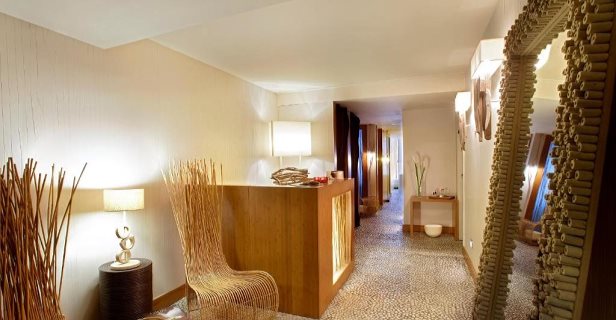 Hotel H10 Casanova
