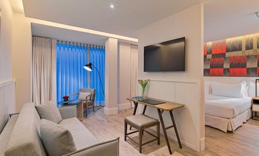 Hotel H10 Cubik