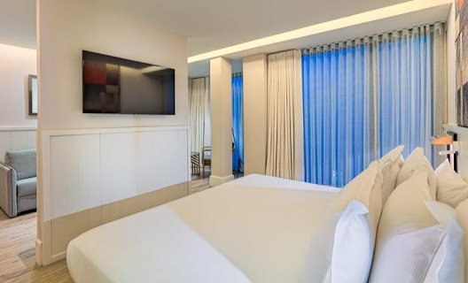 Hotel H10 Cubik