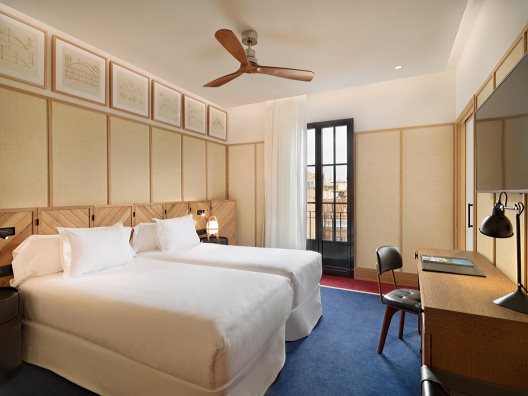 Hotel H10 Madison