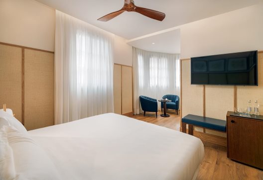 Hotel H10 Madison