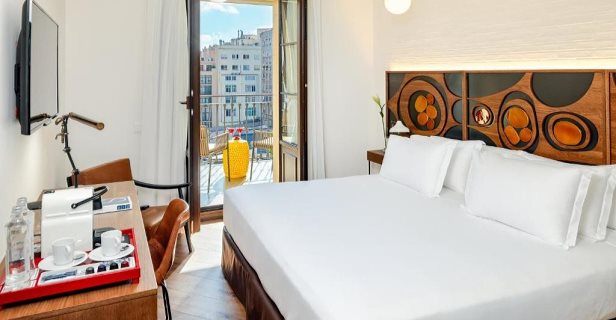 Hotel H10 Metropolitan
