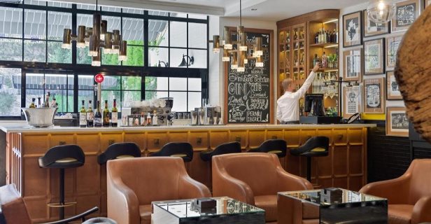Hotel H10 Metropolitan
