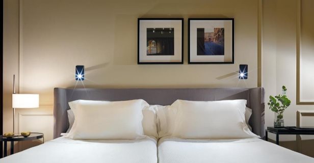 Hotel H10 Palacio Colomera