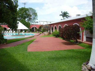 Hotel Hacienda Inn Aeropuerto