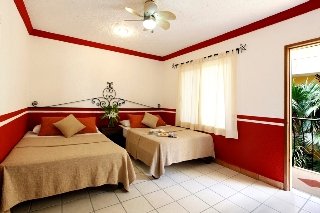 Hotel Hacienda Mariposa