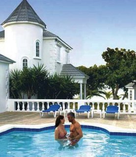 Hotel Half Moon