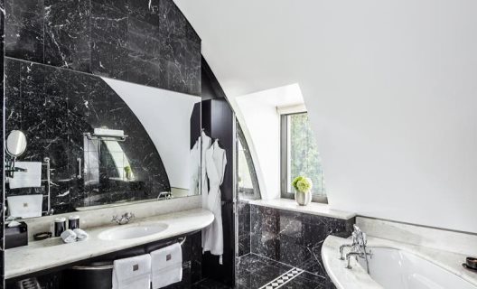 Hotel Halkin