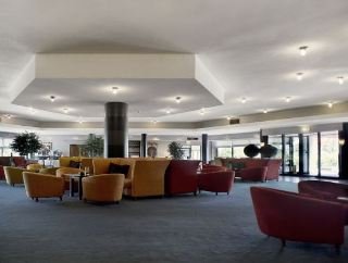 Hotel Hampshire Newport Huizen
