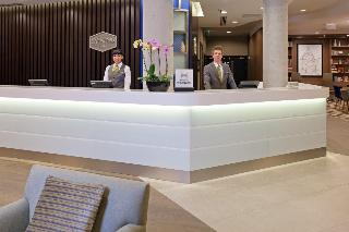 Hotel Hampton By Hilton Waterloo