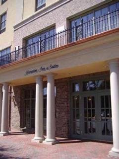 Hotel Hampton Inn And Suites