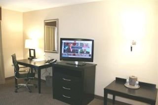 Hotel Hampton Inn And Suites Airport