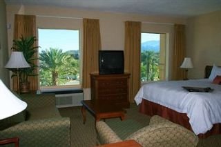 Hotel Hampton Inn And Suites Palm Desert