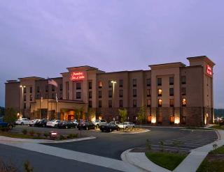 Hotel Hampton Inn And Suites-winston-salem-university