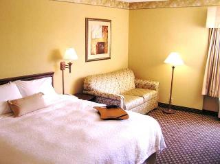 Hotel Hampton Inn Boston-peabody