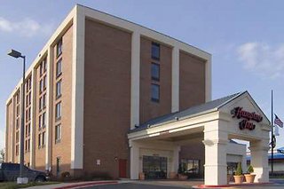 Hotel Hampton Inn College Park