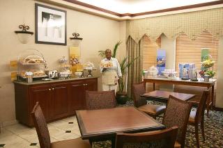 Hotel Hampton Inn Columbus-airport
