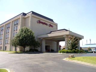 Hotel Hampton Inn Memphis-i-240 At Thousand Oaks