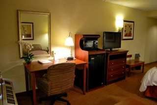 Hotel Hampton Inn Raleigh-capital Blvd. North