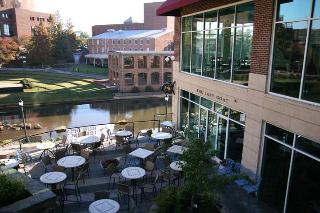 Hotel Hampton Inn & Suites