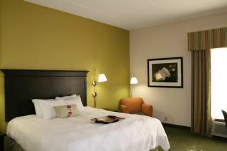 Hotel Hampton Inn & Suites Cleveland Airport Middleburg