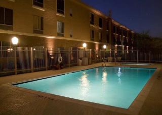 Hotel Hampton Inn & Suites Denton