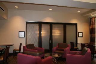 Hotel Hampton Inn & Suites Detroit Airport Romulus