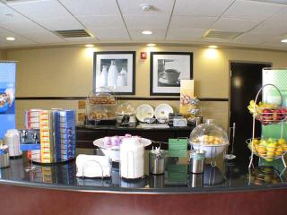 Hotel Hampton Inn & Suites Merced