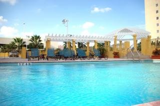 Hotel Hampton Inn & Suites Miami Airport South Blu