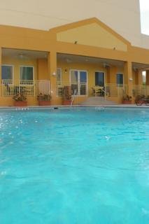 Hotel Hampton Inn & Suites Miami Airport South Blu