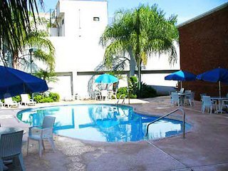 Hotel Hampton Inn & Suites Monterrey Norte