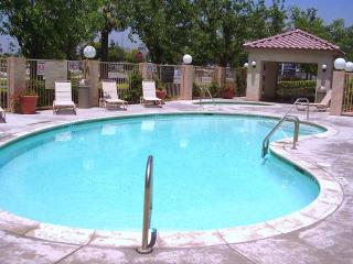 Hotel Hampton Inn & Suites Ontario
