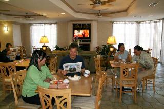 Hotel Hampton Inn & Suites San