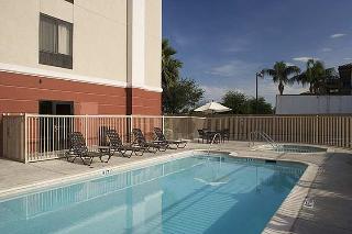 Hotel Hampton Inn & Suites Tulare