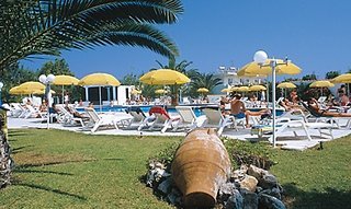 Hotel Happy Days