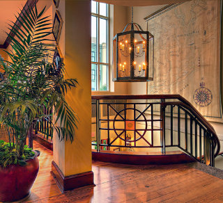 Hotel Harbourview Inn