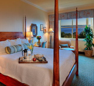 Hotel Harbourview Inn