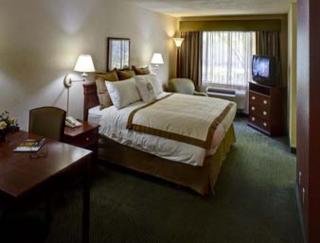 Hotel Hawthorn Suites-sacramento