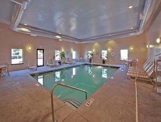 Hotel Hawthorne Suites Charleston