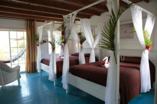 Hotel Henry Morgan & Beach Resort