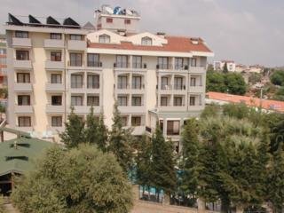 Hotel Hera Beach