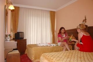 Hotel Hera Beach