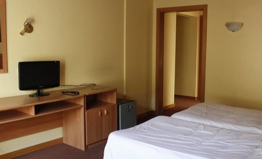 Hotel Hermus Centre Vila