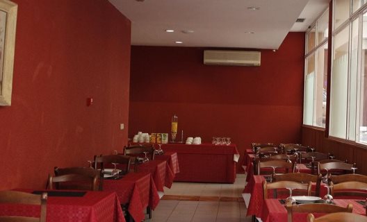 Hotel Hermus Centre Vila