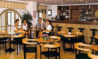 Hotel Heronissos