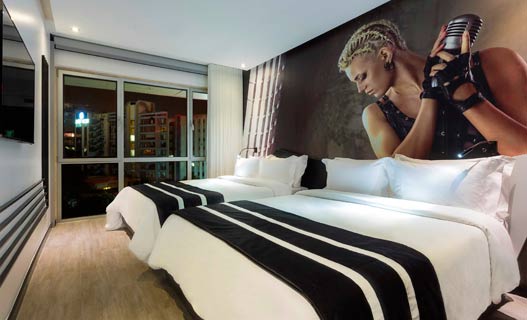 Hotel Hf Fénix Music