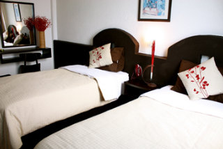 Hotel Hi Hotel Impala