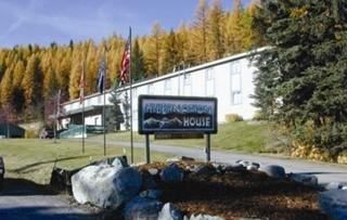Hotel Hibernation House